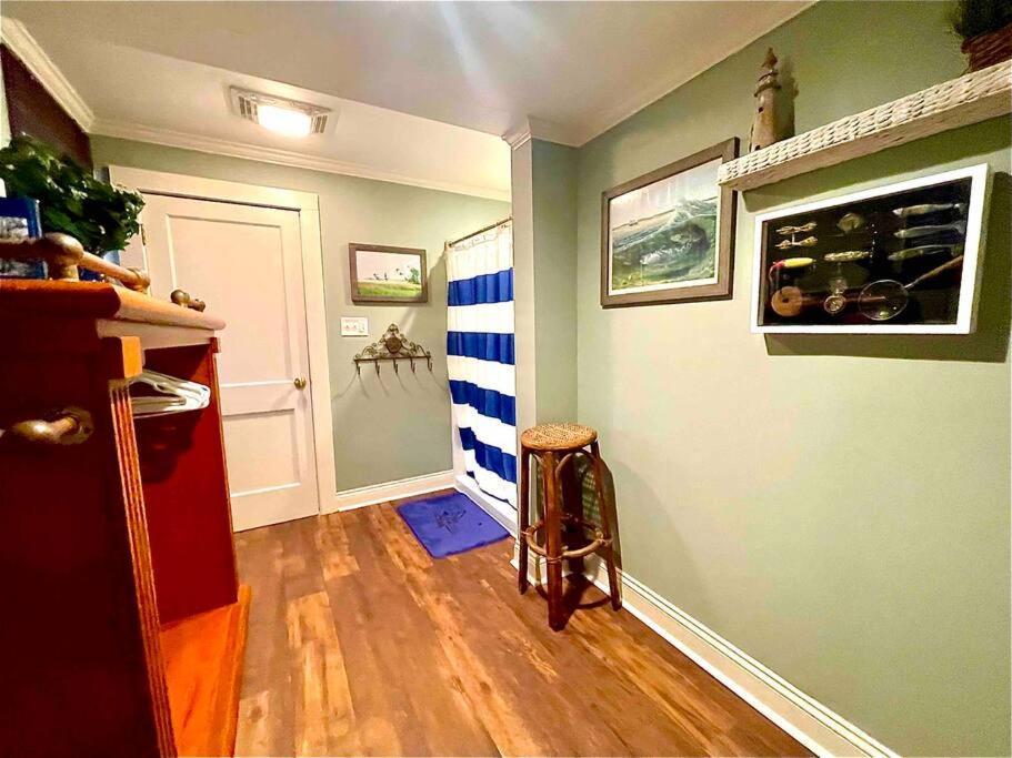 The Spotted Tail Villa Hackberry Екстериор снимка